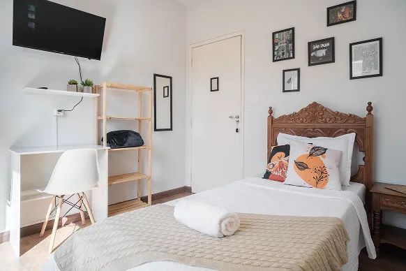 gato-haus-quarto-xarope4 1